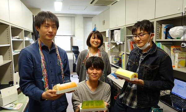 4月, 5月誕生祭(5月25日)