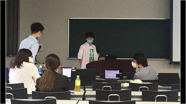 中間発表(孔) 中間発表(孔)